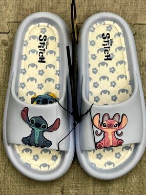Ground Up Disney Stitch 3D Ladies Slides Gray & Pink